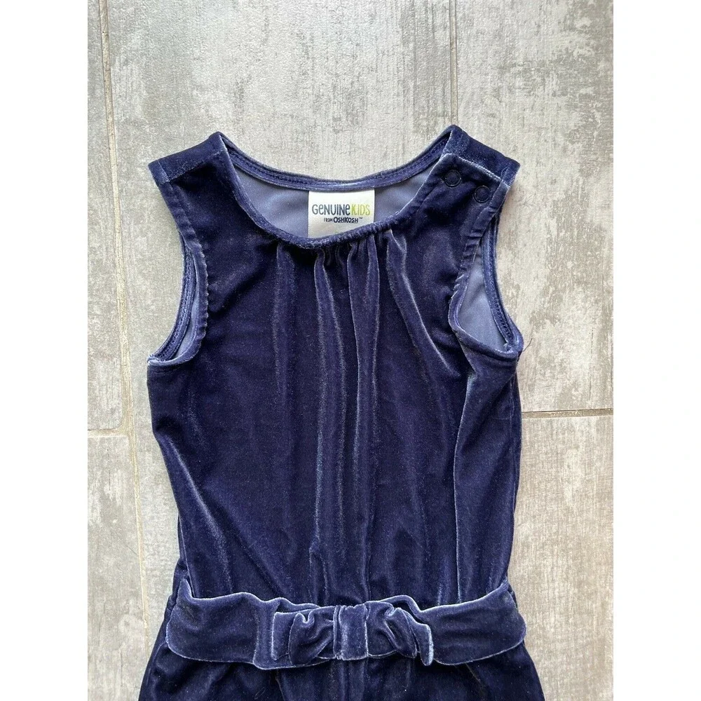 Genuine Kids OshKosh Girls Toddler Velvet One Piece Jumpsuit Romper Outfit 2T